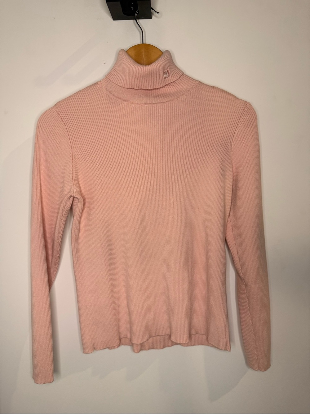 Lauren Ralph Lauren Pink Ribbed Cotton Turtleneck Sweater Silver Logo Women's L